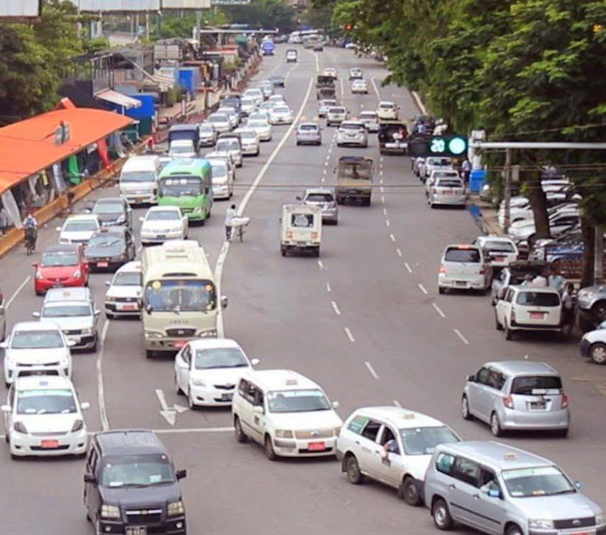 အွန်လိုင်းက ကားအရောင်းပိတ်ပင်မှုနဲ့ ဝယ်ရောင်းကိစ္စတွေမှာ အခွန်စိစစ်မယ့်ဂယက်‌တွေကြောင့် ကားဈေးအနည်းငယ်ကျလာ