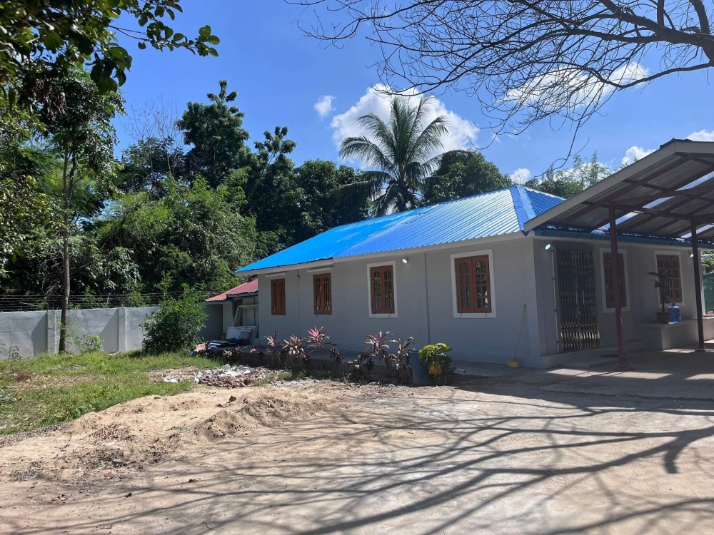 မြေကွက် ၊ ခြံ