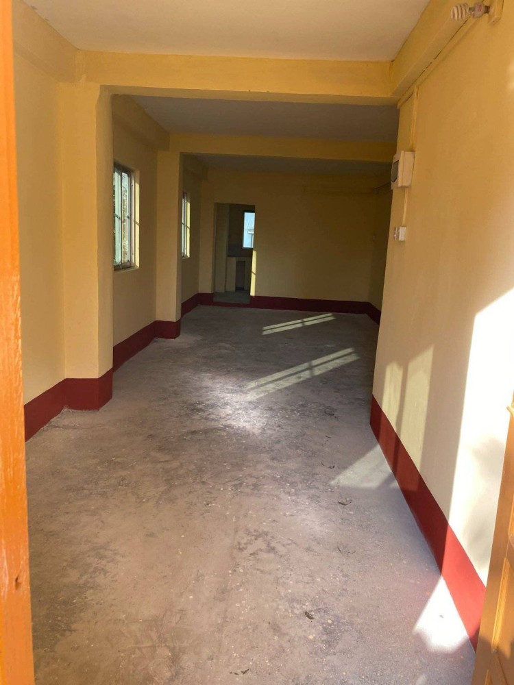 မြေကွက် ၊ ခြံ