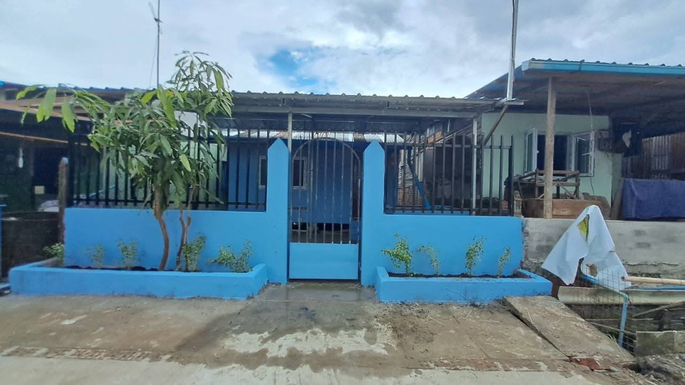 မြေကွက် ၊ ခြံ