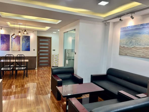 မြေကွက် ၊ ခြံ