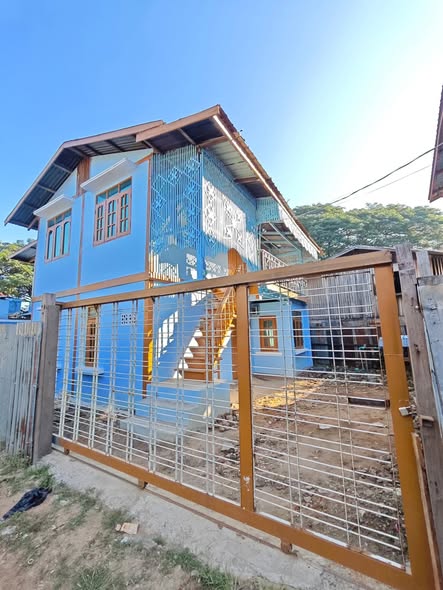 မြေကွက် ၊ ခြံ