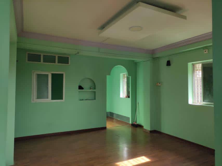 မြေကွက် ၊ ခြံ