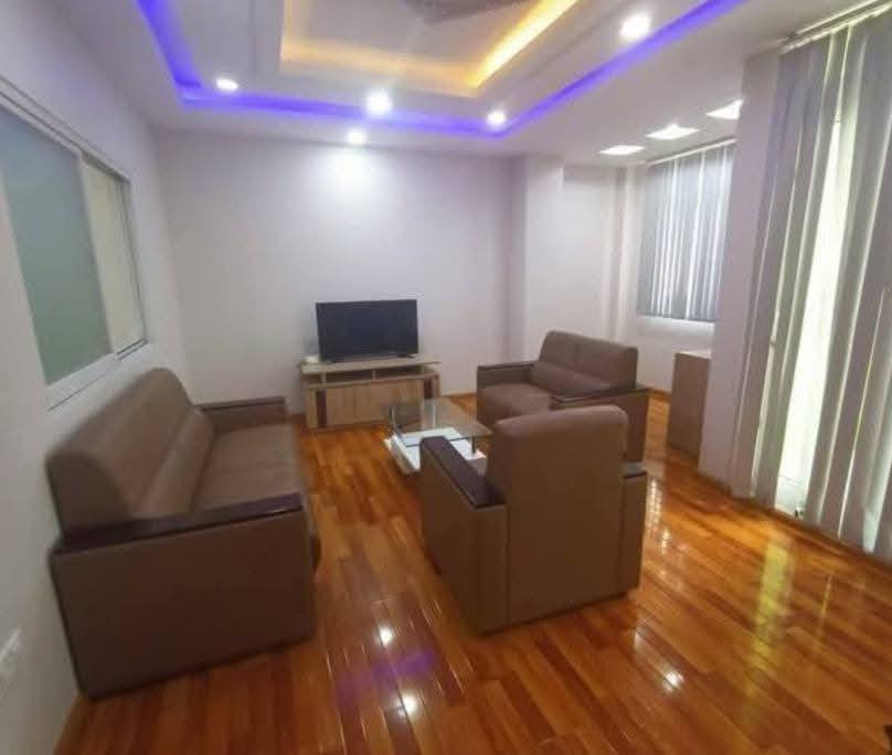 မြေကွက် ၊ ခြံ