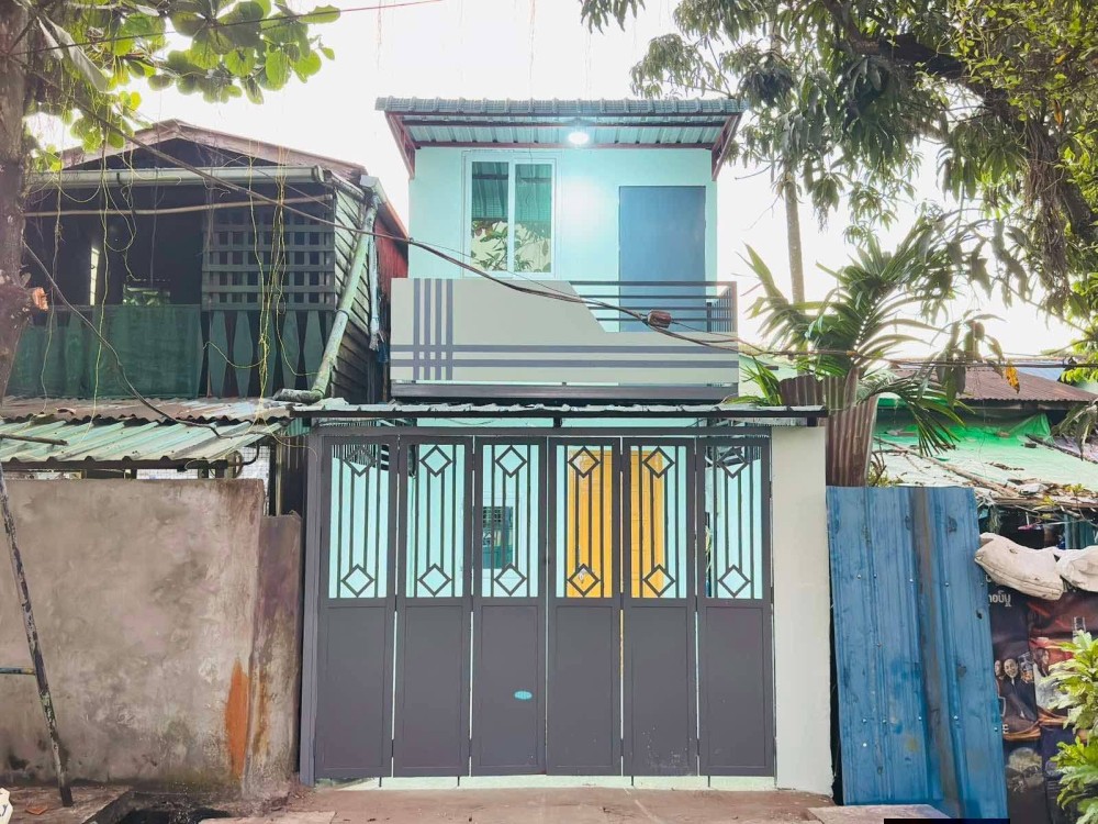 မြေကွက် ၊ ခြံ