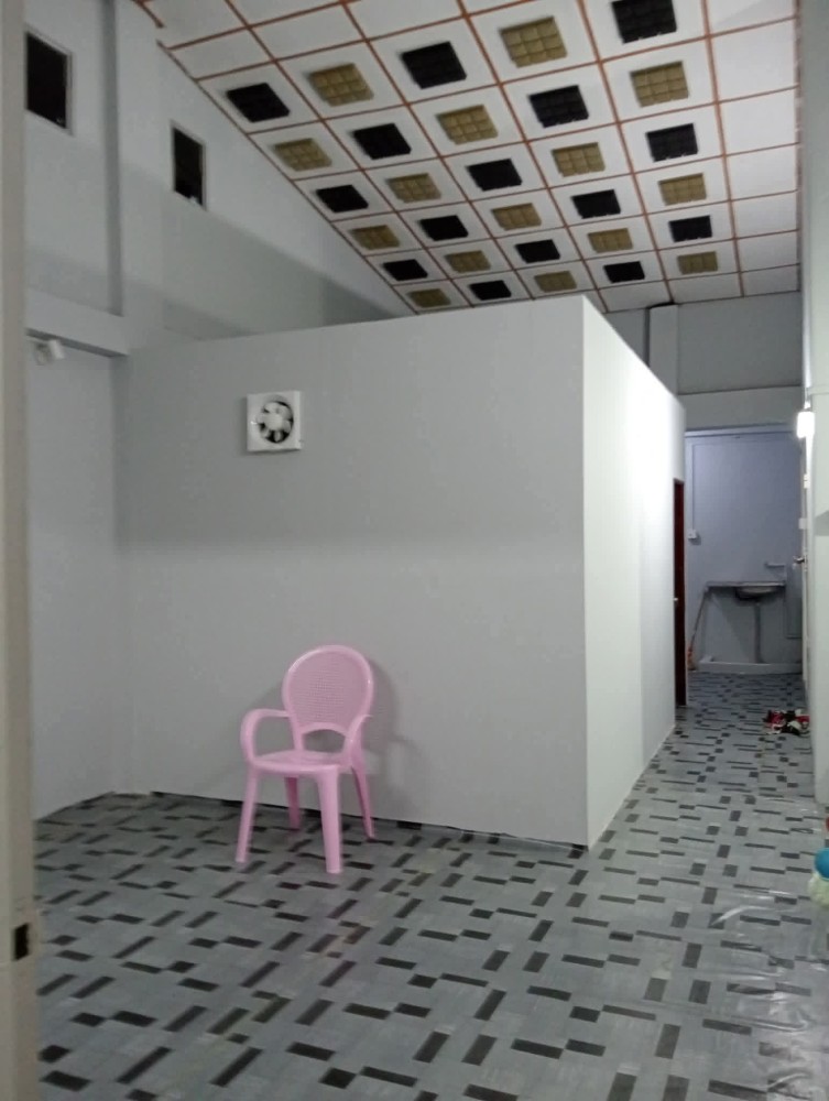 မြေကွက် ၊ ခြံ