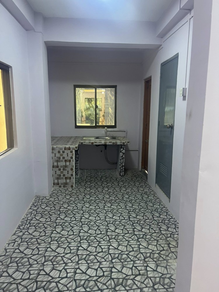 မြေကွက် ၊ ခြံ