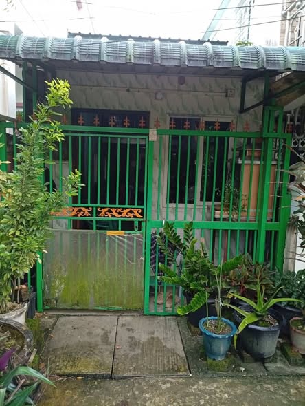 မြေကွက် ၊ ခြံ