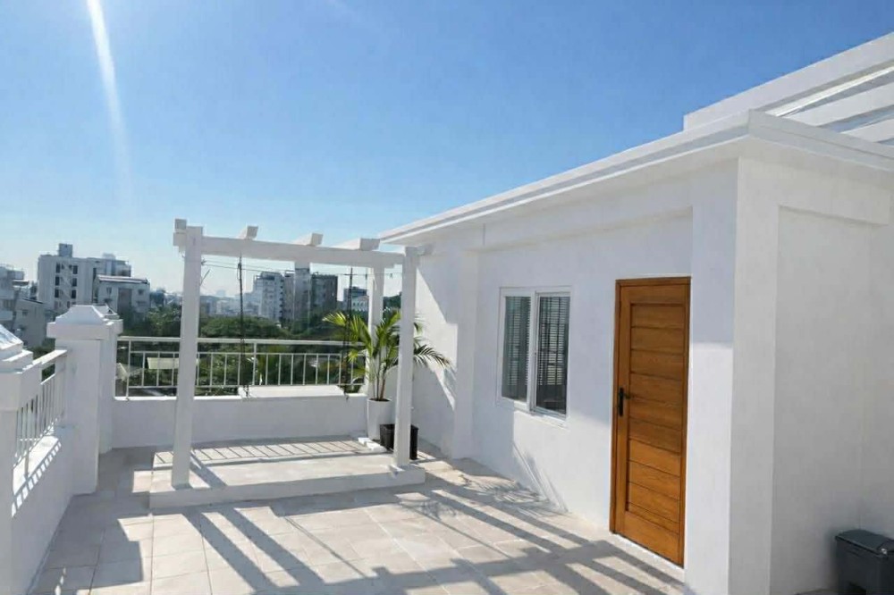 မြေကွက် ၊ ခြံ