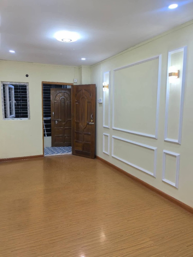 မြေကွက် ၊ ခြံ