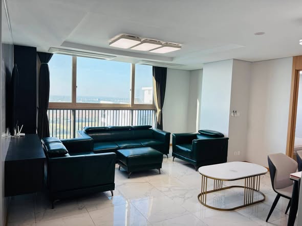 မြေကွက် ၊ ခြံ