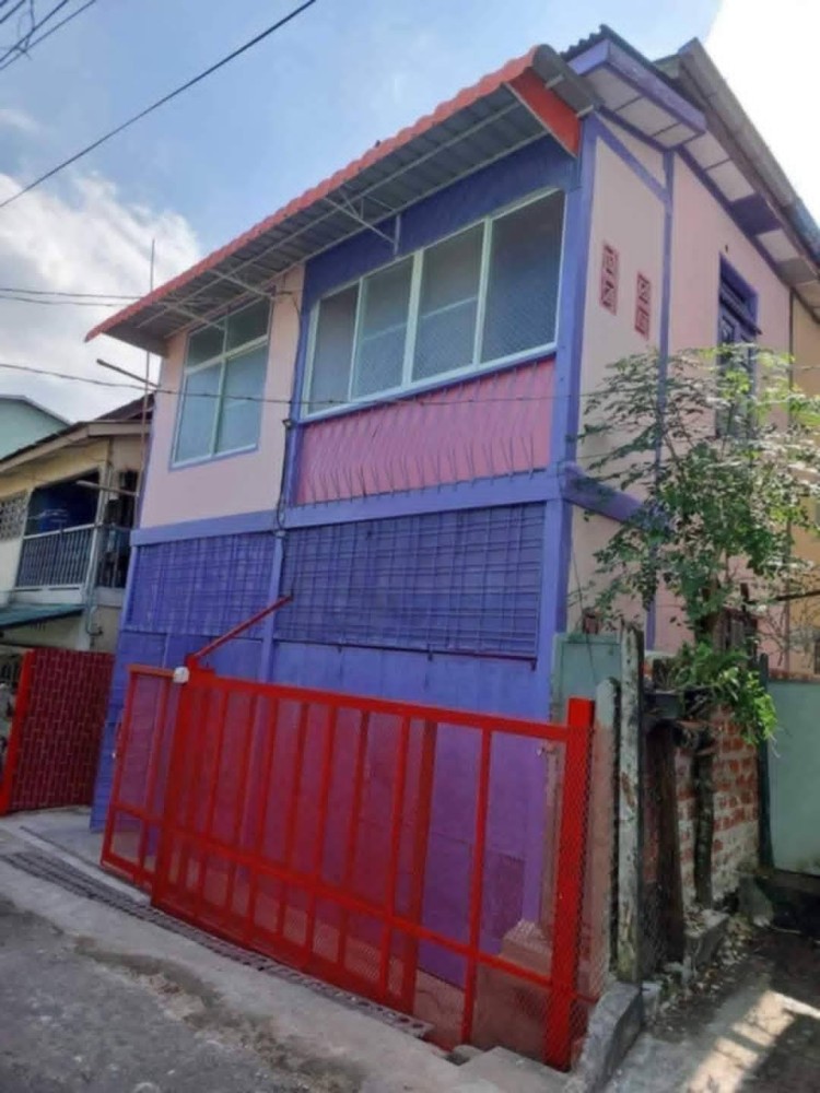 မြေကွက် ၊ ခြံ