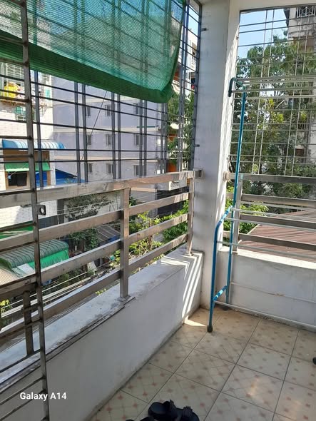 မြေကွက် ၊ ခြံ