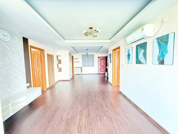 မြေကွက် ၊ ခြံ