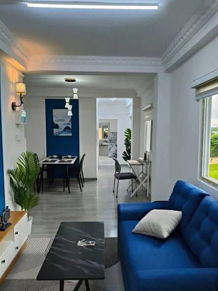 မြေကွက် ၊ ခြံ