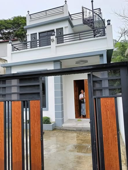 မြေကွက် ၊ ခြံ