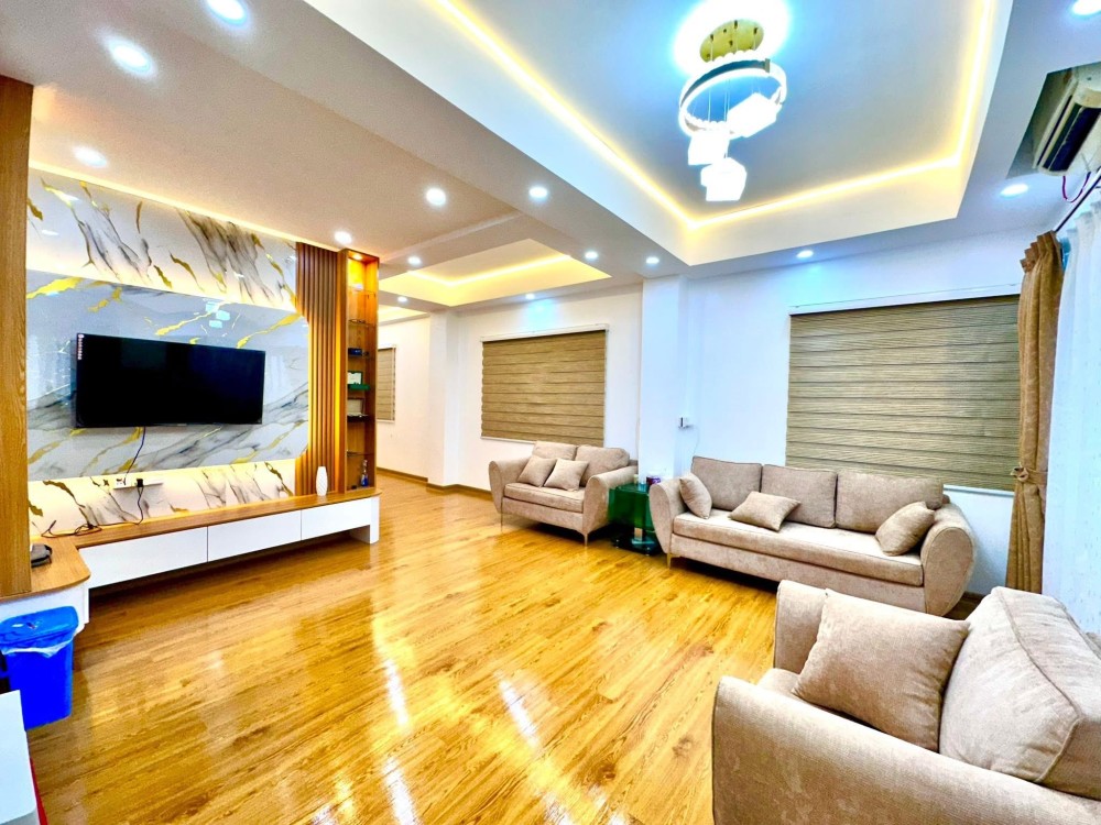 မြေကွက် ၊ ခြံ