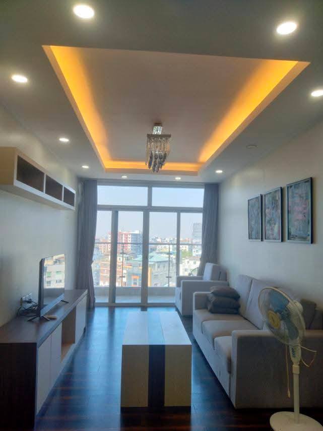 မြေကွက် ၊ ခြံ