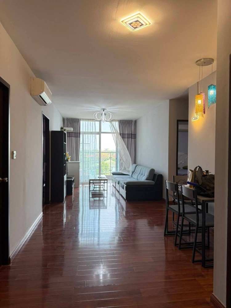 မြေကွက် ၊ ခြံ