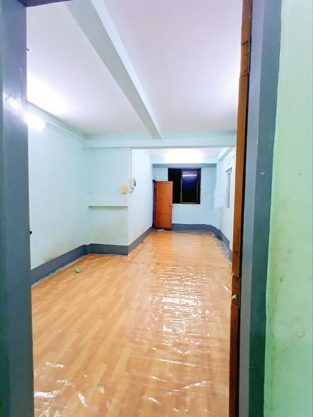 မြေကွက် ၊ ခြံ