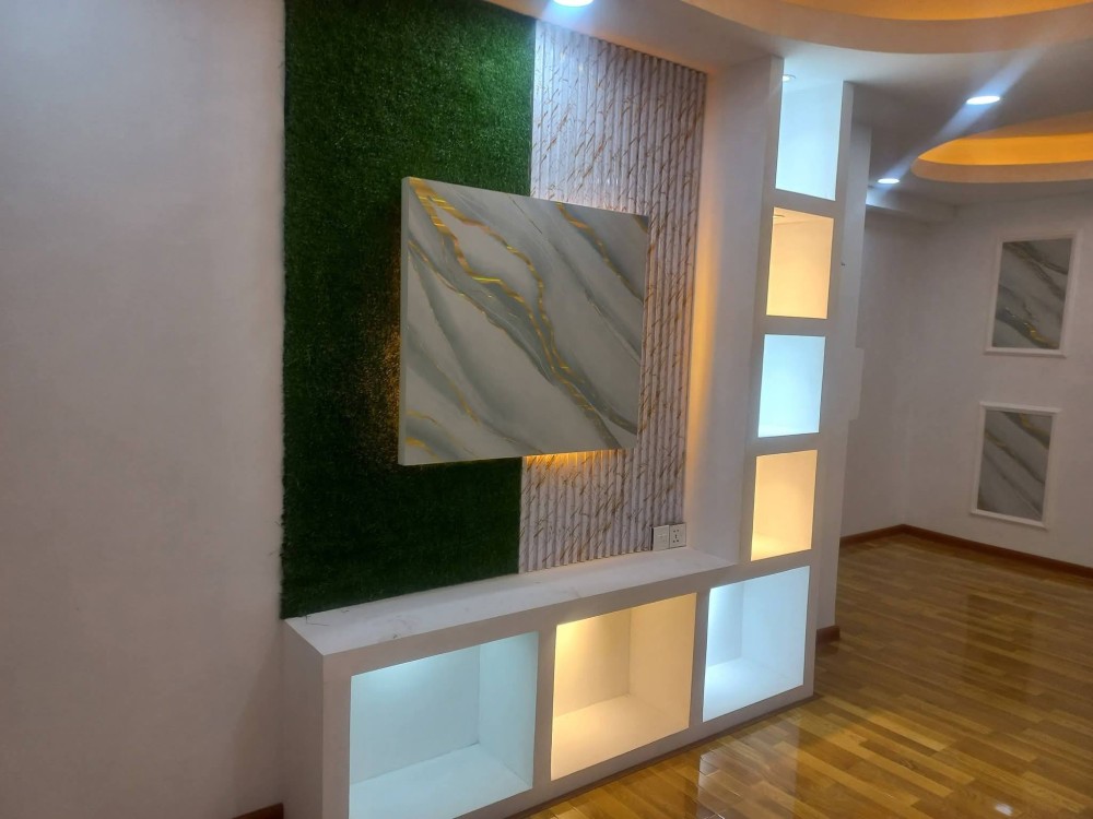 မြေကွက် ၊ ခြံ