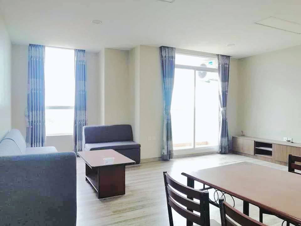 မြေကွက် ၊ ခြံ