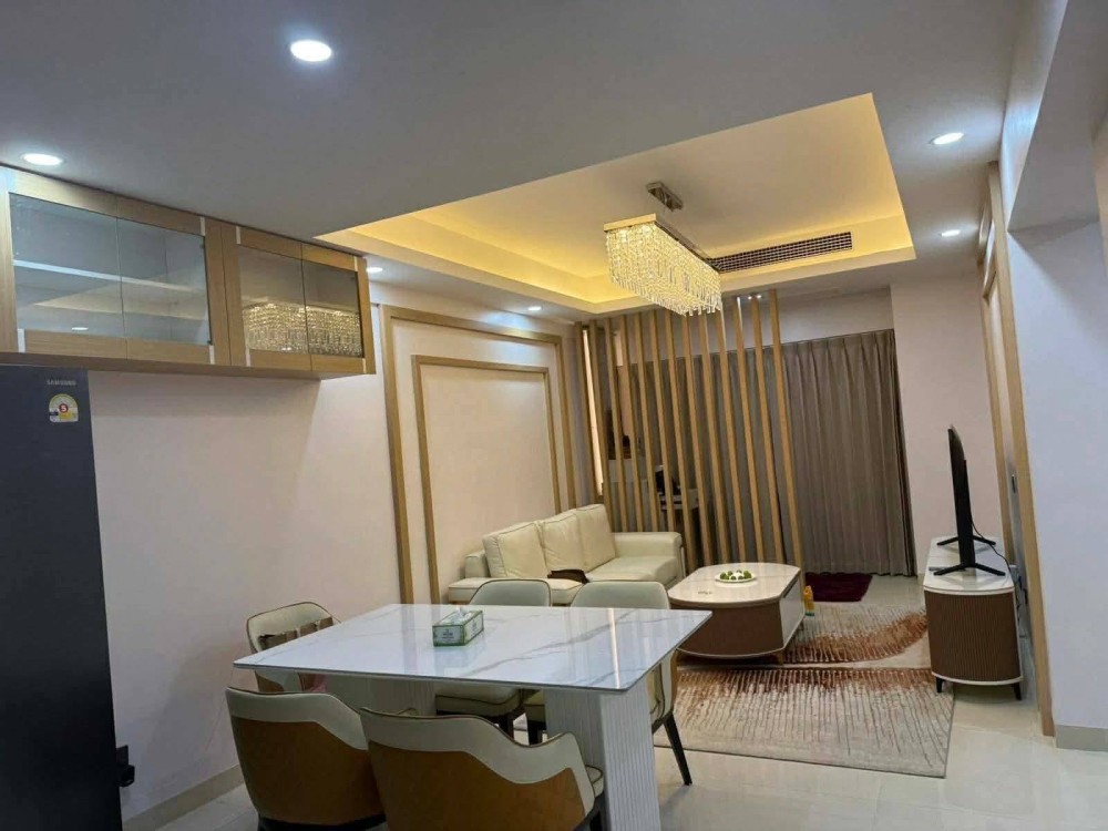 မြေကွက် ၊ ခြံ