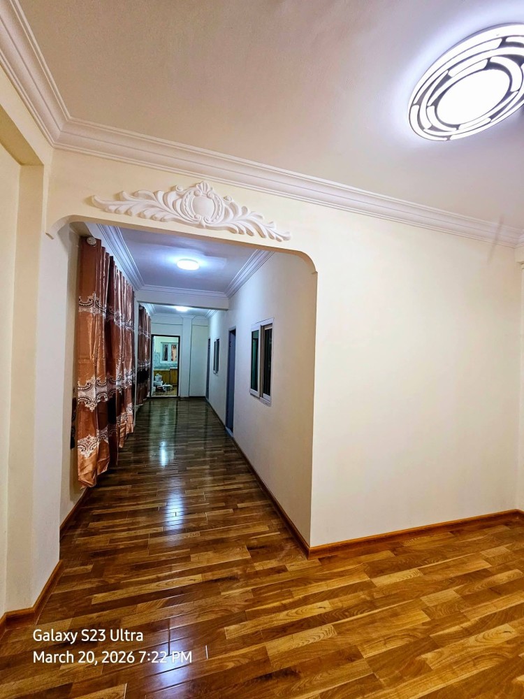 မြေကွက် ၊ ခြံ