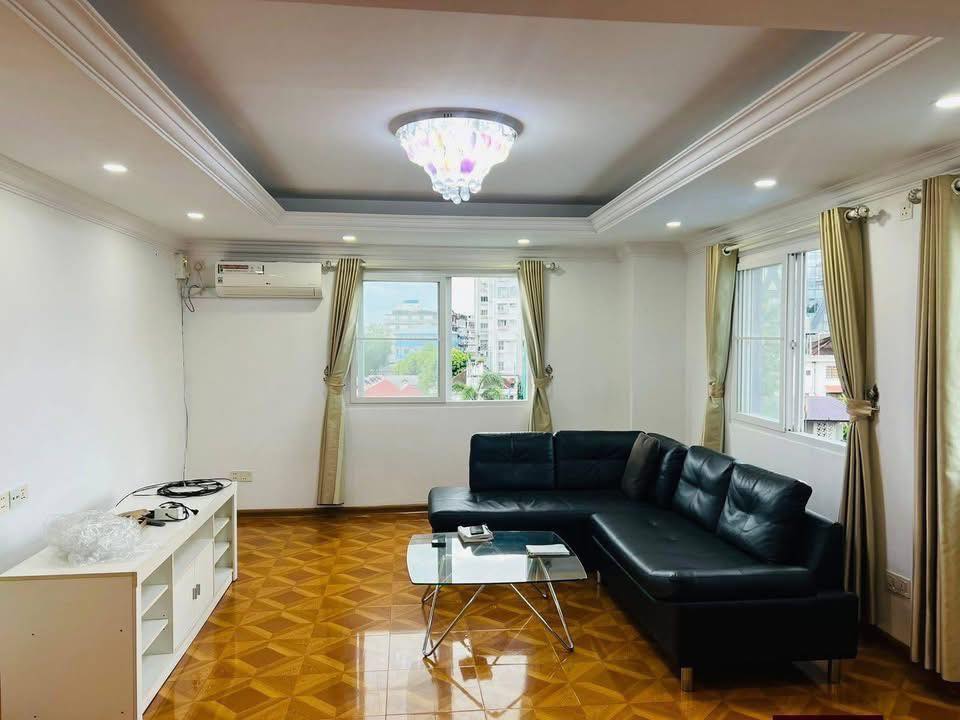 မြေကွက် ၊ ခြံ