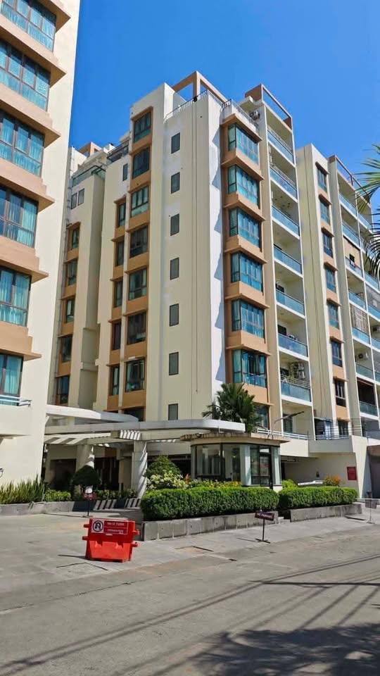 မြေကွက် ၊ ခြံ