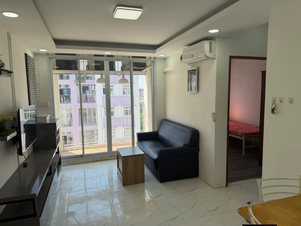 မြေကွက် ၊ ခြံ