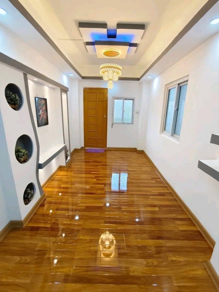 မြေကွက် ၊ ခြံ