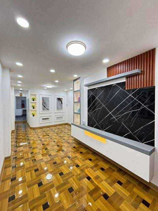 မြေကွက် ၊ ခြံ