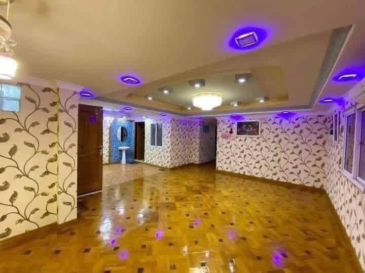 မြေကွက် ၊ ခြံ